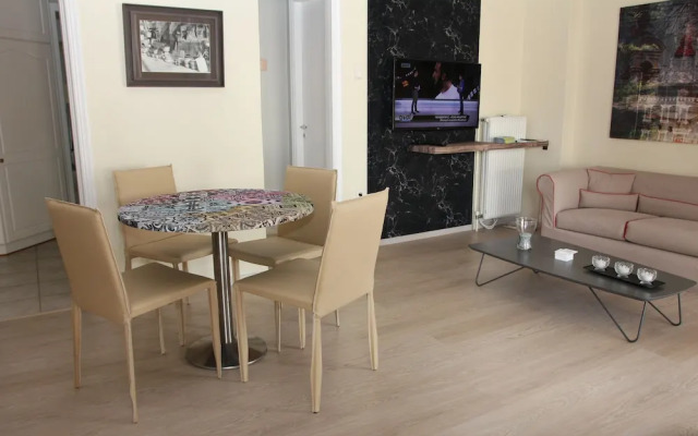 Acropolis View Luxury Suite