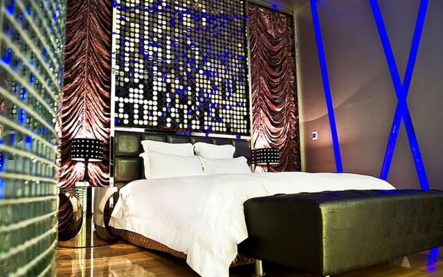 Royal Group Motel Ming Zu Branch
