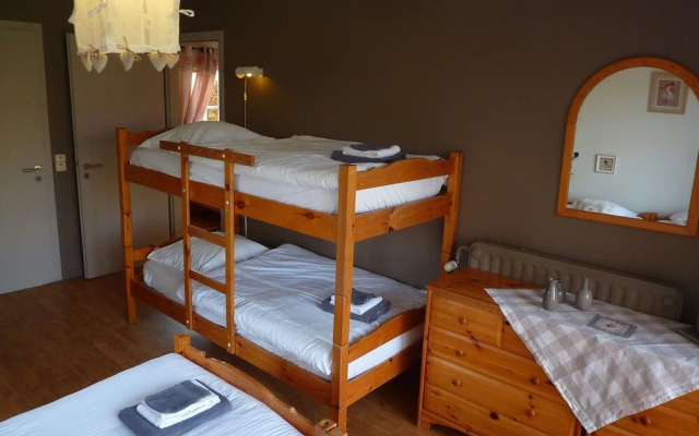 Chalet With Private Garden in Waimes