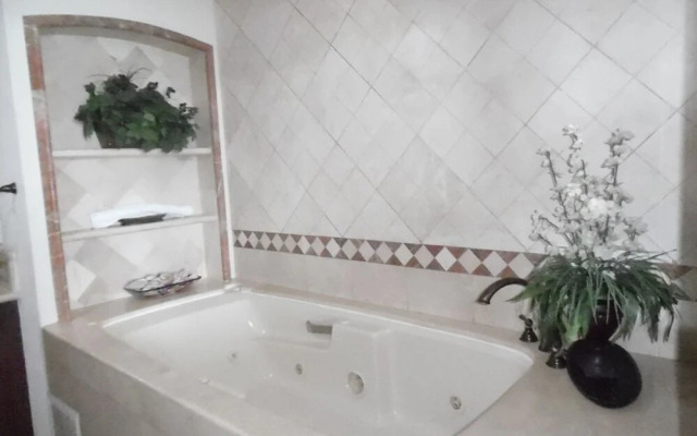 Sonoran Sky 2BR Upper 908-v by Casago