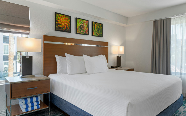 Desert Rose Resort