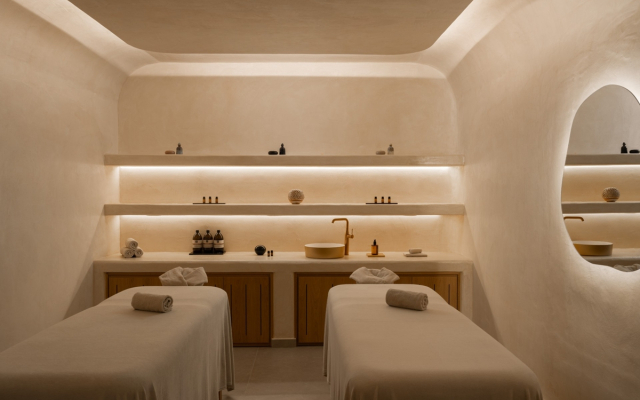 Aressana Spa Hotel and Suites