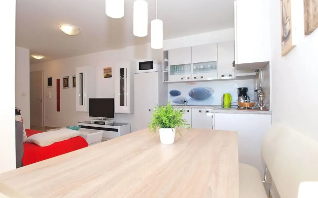 Apartment 1507