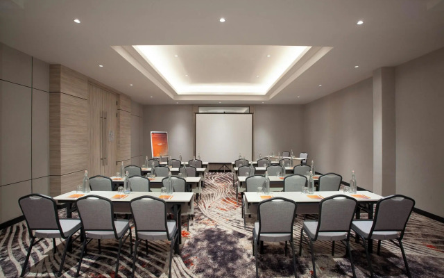 Harris Hotel & Convention Cibinong City Mall Bogor
