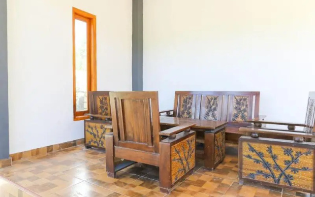 Harta Loka Hotel in Villa by ZUZU