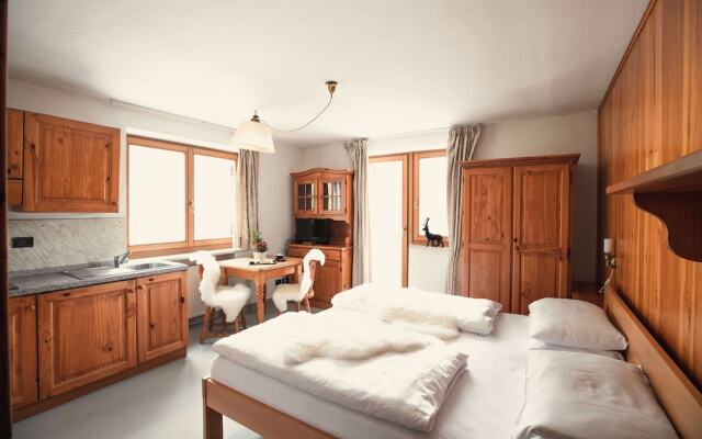 PLOSE Parkhotel & Residence