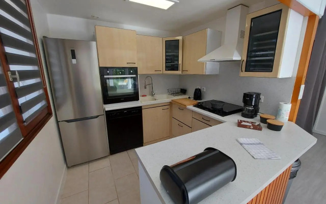 Rare, cosy studio terrasse au coeur de St-Jorioz