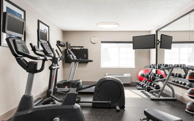 Holiday Inn Express Bowling Green by IHG