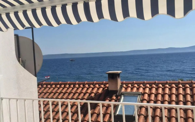 Apartments by the sea Podgora, Makarska - 11888