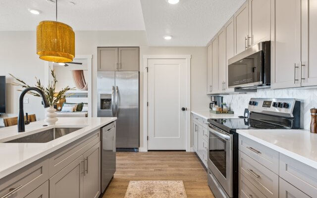 Southern Solace 3 Bedroom Condo