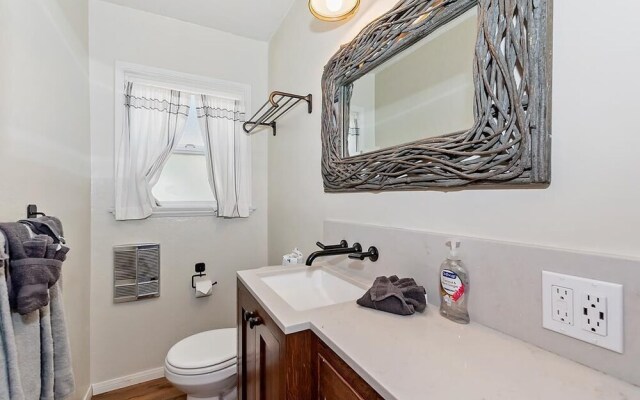 031 - Paradise Pines