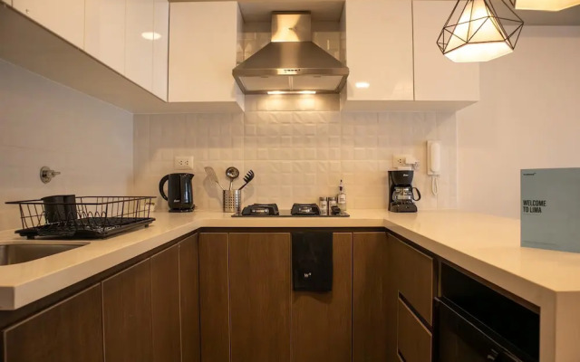 w Stunning 1BR in Miraflores
