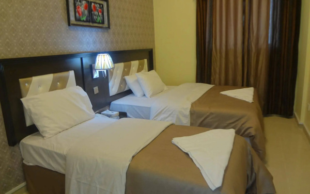 Prime Hotel By Gemstones