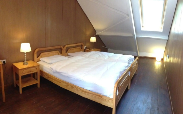 New Helvetia Hotel