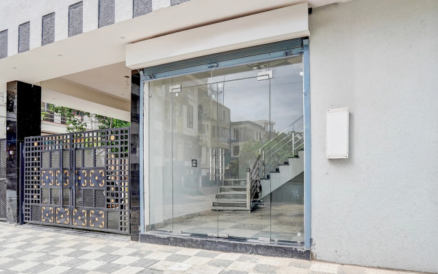 Collection O Iskcon Temple Mansarovar Formerly Chinar Inn