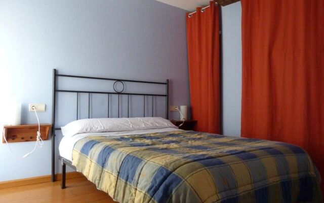 La Antigua Fonda De Villel