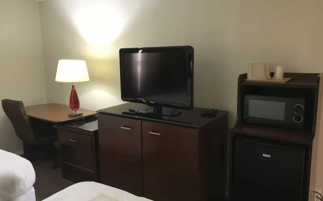 Georgetown Plaza Motel