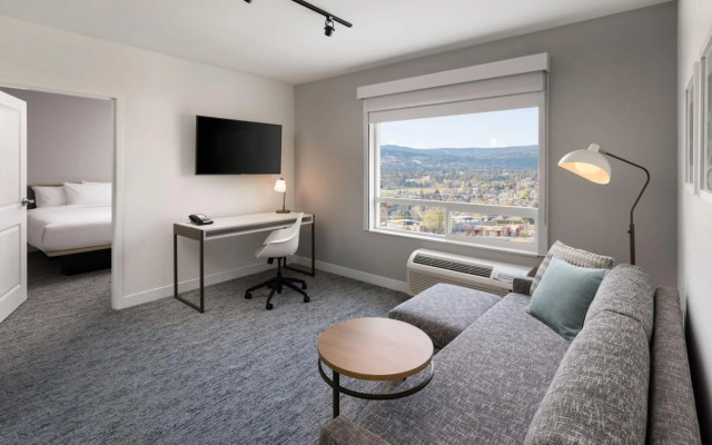 TownePlace Suites by Marriott West Kelowna