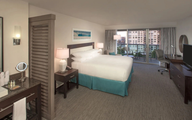 Doubletree Resort by Hilton Hollywood Beach