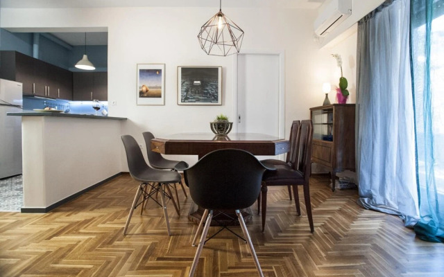 Modern - Vintage Apartment by Acropolis Museum