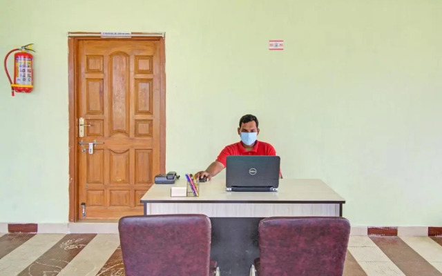 Oyo Flagship 81251 Sea Coastal Inn 2