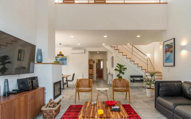 LV Premier LA2 Pool AC Garden sea View