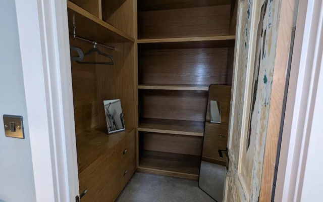 Spacious Penthouse Apartment in Merthyr Tydfil