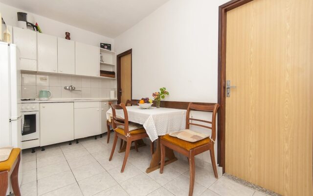 Apartments Luca