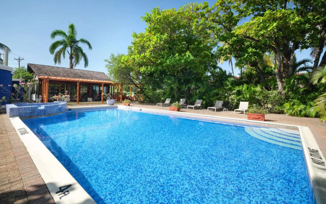 Terra Nova, BW Premier Collection