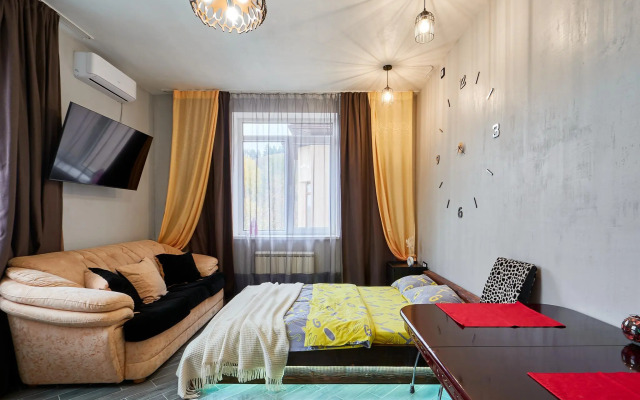 Апартаменты на  Декабристов 39А