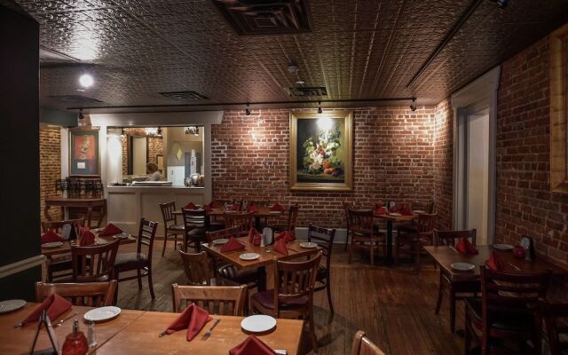 The Chester Publick House Restaurant and Inn