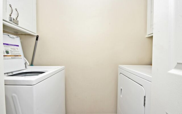 Boardwalk 485 by Youngs Suncoast