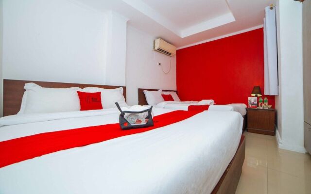 RedDoorz Plus @ Hensonville Angeles City
