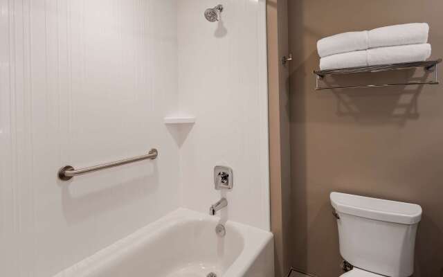 Best Western Plus Settlers Point