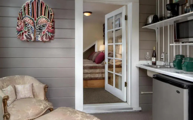 Noe's Nest Bed and Breakfast