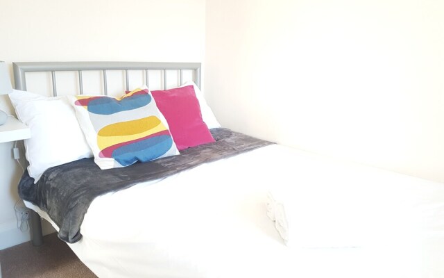 Oceana Serviced Accommodation - Alder Road