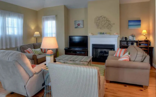 Seaview Village Unit 7