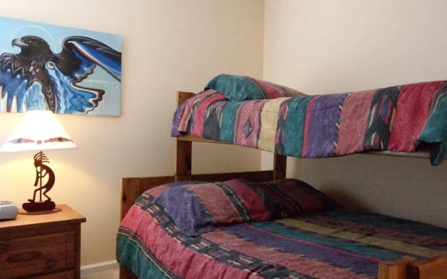5 Bed 8002