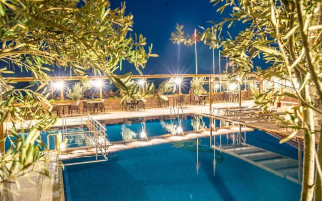 Tas Hotel 17