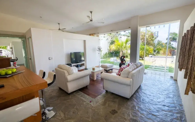 Villas Agua Dulce - Villa Eden