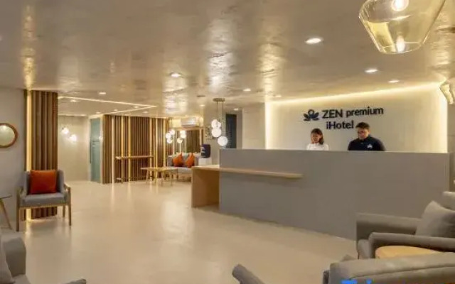 IHotel Uptown BGC