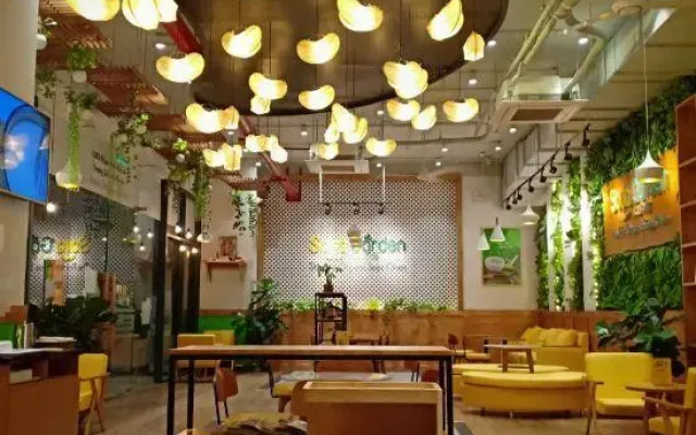 FLC green 18 Pham Hung - 2Br - 800m to Landmark 72