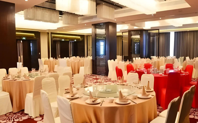 Ningbo East Harbour Hotel