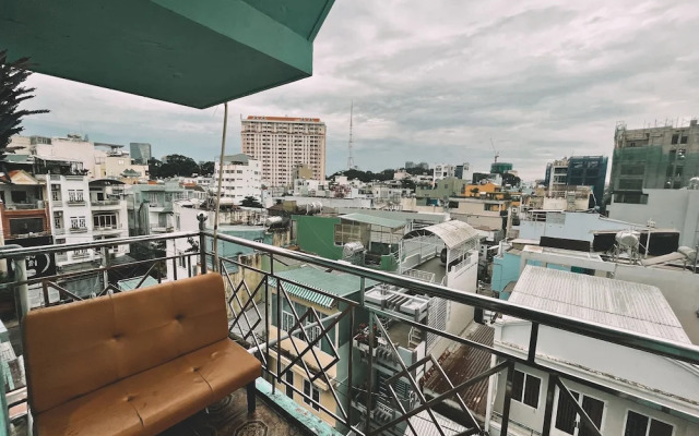 Nha Saigon