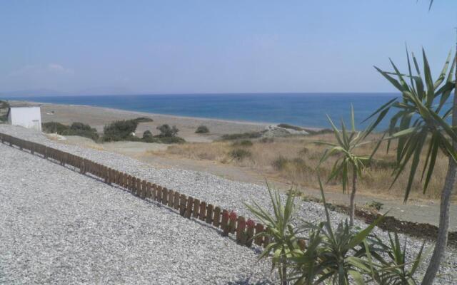 Sea House Lahania