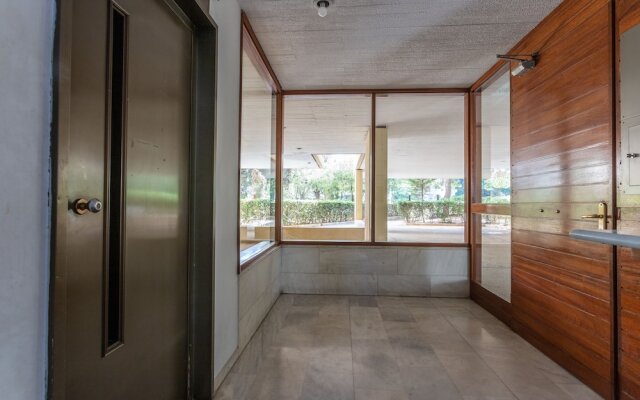 Modern ParkView 2bdr