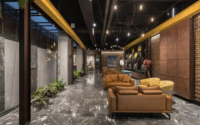 Oinn Hotel & Hostel Tainan