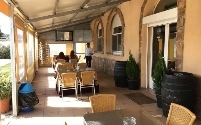 Hostal Restaurante Kavanna