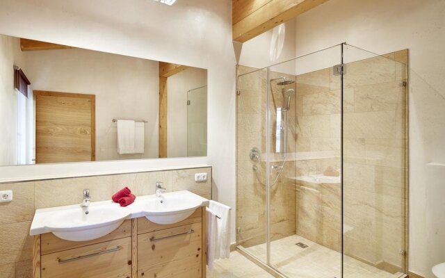 Kitz Mountain Living