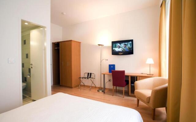 Central City Hotel Rochat